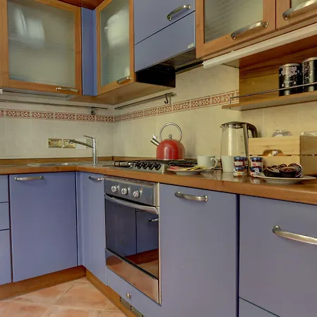 Colosseo Mecenate 77 - And Rome