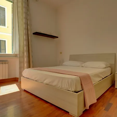 Colosseo Mecenate 77 - And