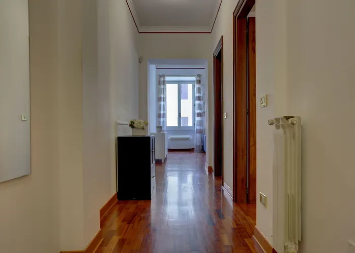 Colosseo Mecenate 77 - And Apartmán